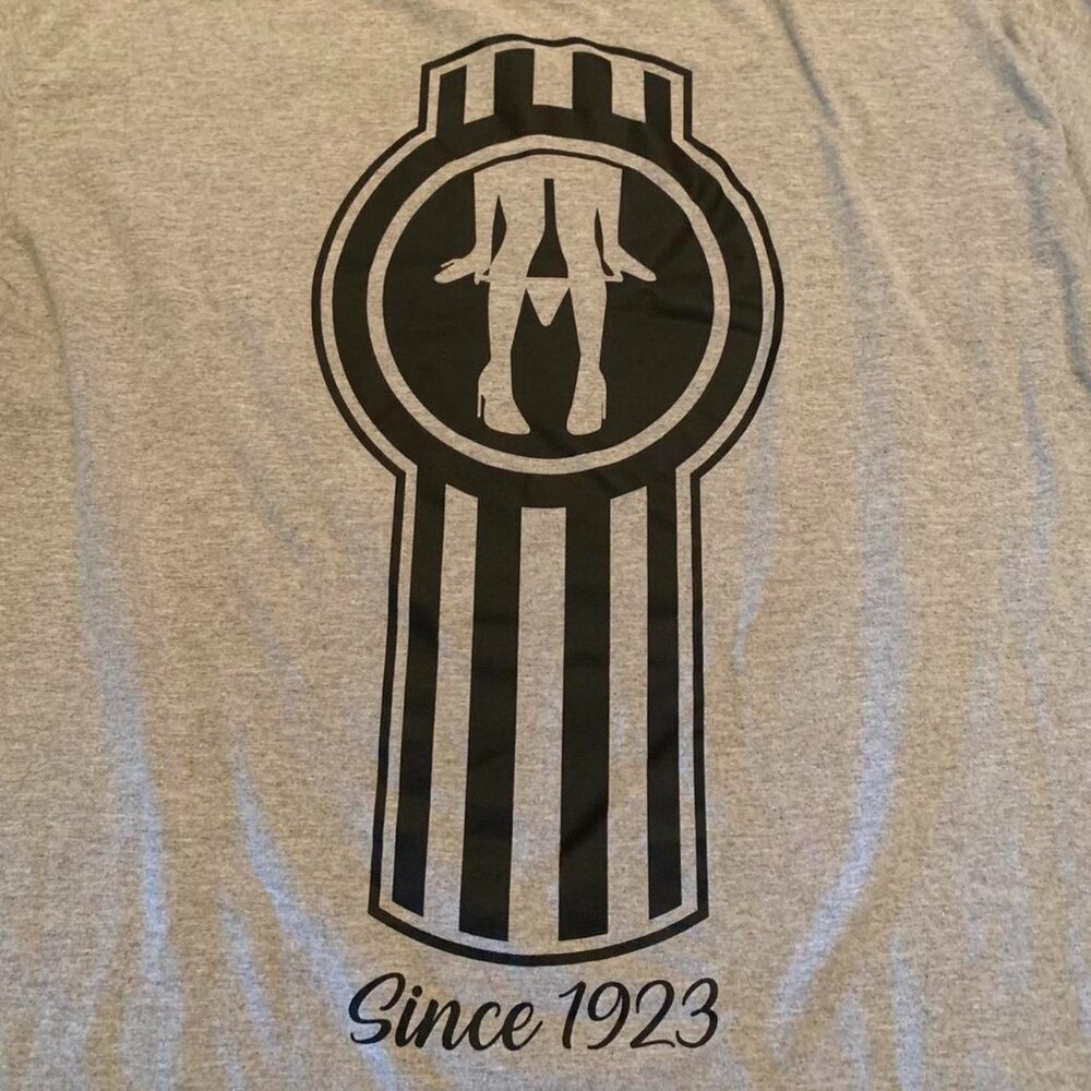 Funny vintage graphic tee